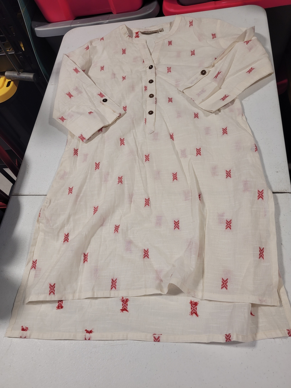 Embroidered Cream Button-Front Tunic with Red Accents - Picture 1 of 4